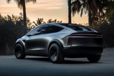 Nova Tesla Model Q