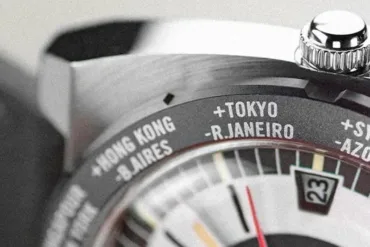 Q Timex 1972 World Time