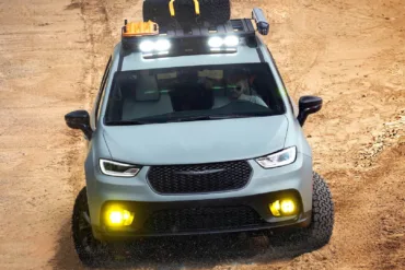 Chrysler Pacifica Grizzly Peak concept