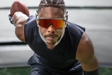 Oakley Stunt