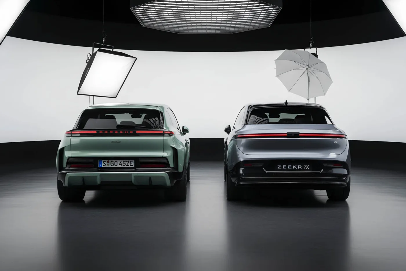 Zeekr 7X AWD Performance proti Porsche Cayenne Electric